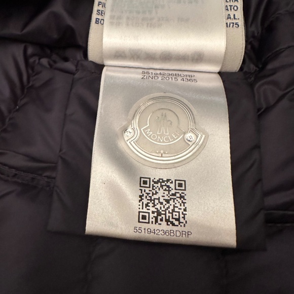 Moncler light down navy blue coat - Picture 6 of 16